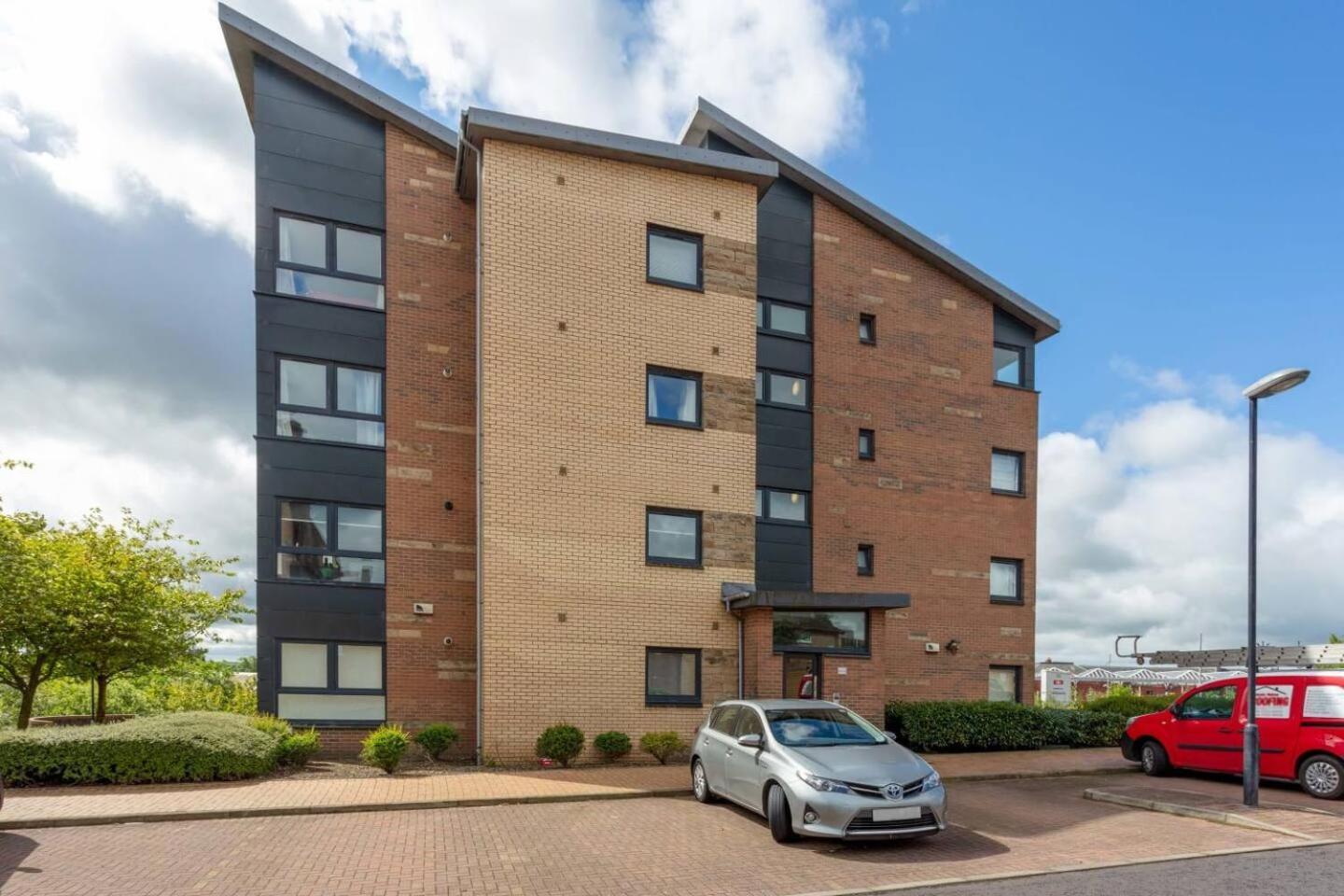Walker Suite No 60 - Donnini Apartments Kilmarnock Zewnętrze zdjęcie