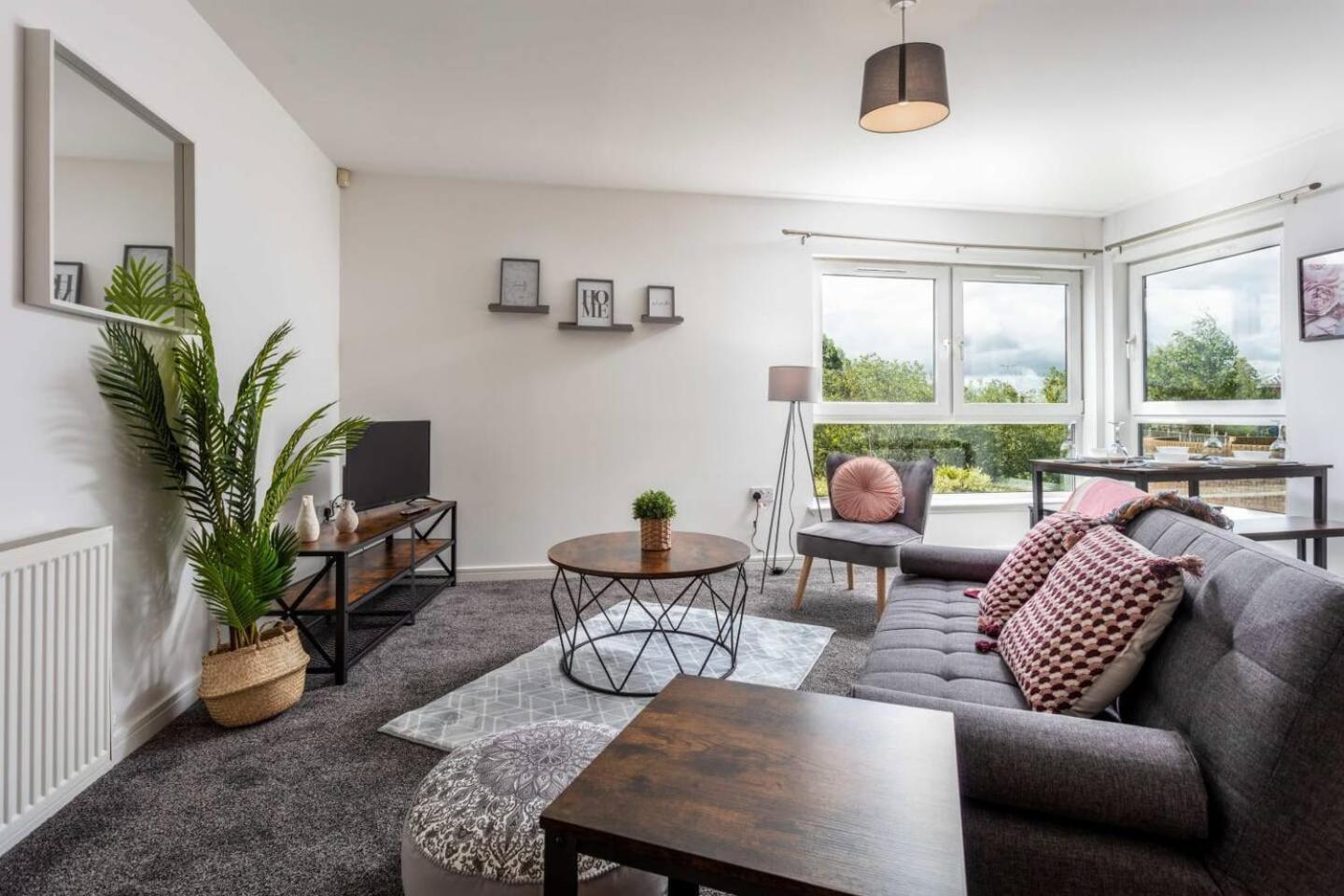 Walker Suite No 60 - Donnini Apartments Kilmarnock Zewnętrze zdjęcie